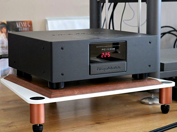 GigaWatt PC-4 EVO+ GigaWatt PC-4 EVO+